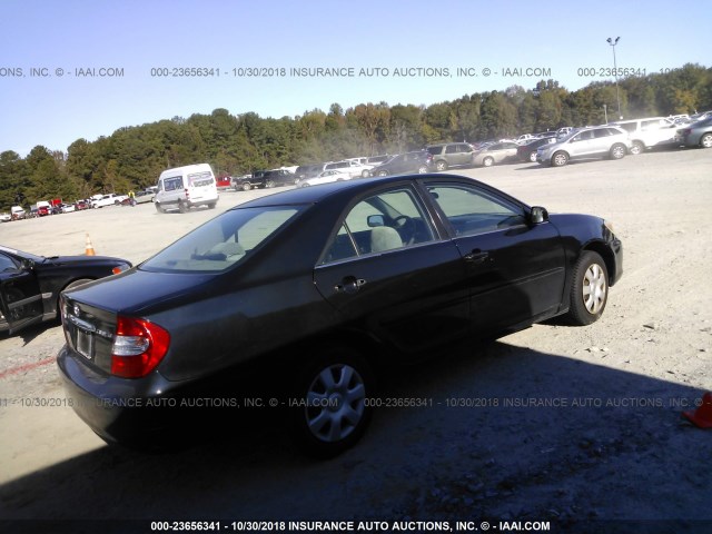 4T1BE32K63U243492 - 2003 TOYOTA CAMRY LE/XLE/SE BLACK photo 4