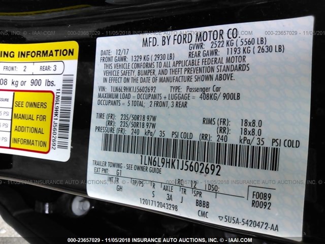 1LN6L9HK1J5602692 - 2018 LINCOLN CONTINENTAL  Սև լուսանկար 9