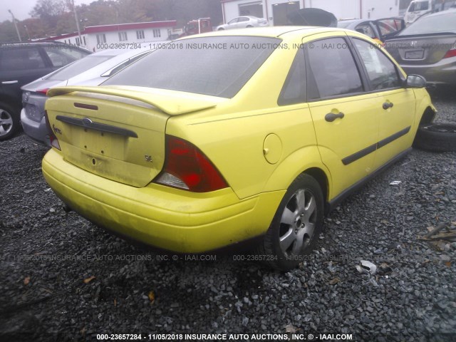 1FAFP34361W272052 - 2001 FORD FOCUS SE/SE SPORT YELLOW photo 4