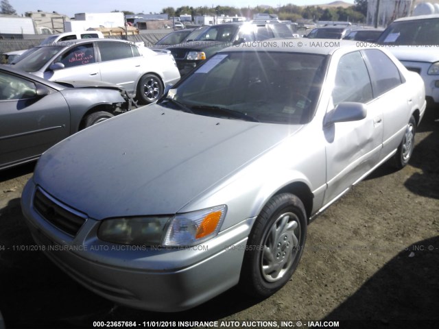 4T1BG22K01U839361 - 2001 TOYOTA CAMRY CE/LE/XLE 银色 照片 2