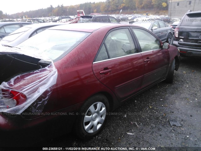 4T1BE32K43U124534 - 2003 TOYOTA CAMRY LE/XLE/SE RED photo 4