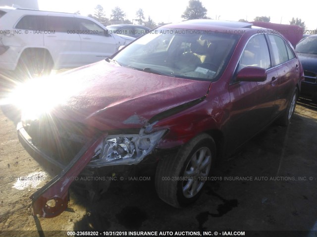 4T1BK46KX7U026994 - 2007 TOYOTA CAMRY NEW GENERAT LE/XLE/SE RED photo 2