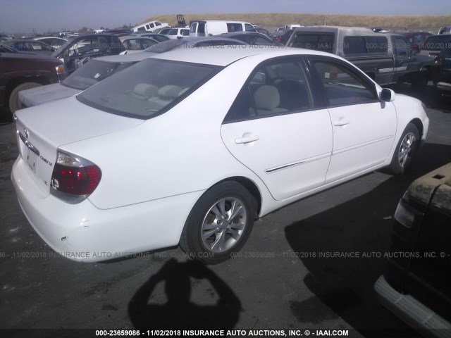 4T1BF30K46U630627 - 2006 TOYOTA CAMRY LE/XLE/SE WHITE photo 4
