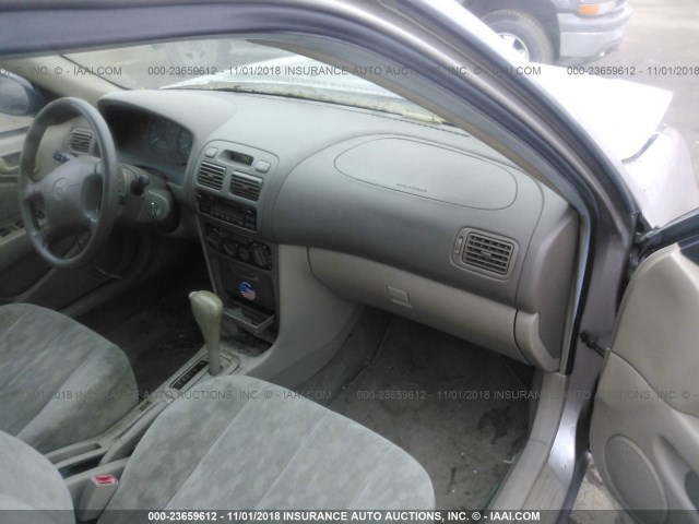 2T1BR12E0XC182599 - 1999 TOYOTA COROLLA VE/CE/LE 棕色 照片 5