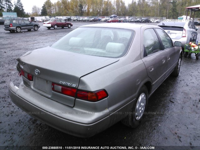 4T1BG22K0XU424808 - 1999 TOYOTA CAMRY CE/LE/XLE 米色 照片 4