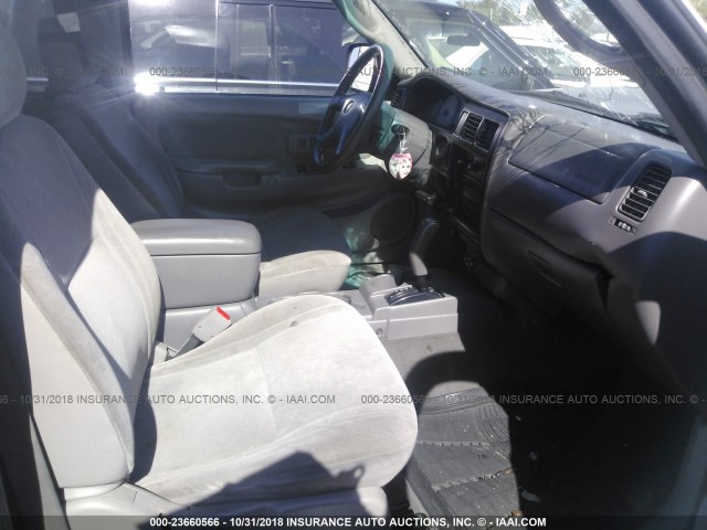 5TEGN92N12Z041138 - 2002 TOYOTA TACOMA DOUBLE CAB PRERUNNER SILVER photo 5