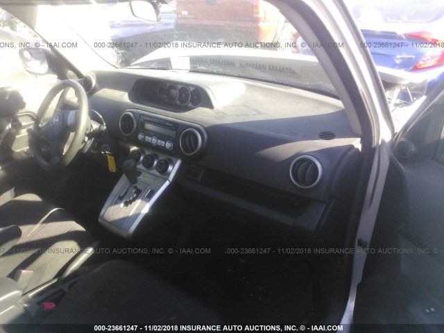 JTLKE50E081058798 - 2008 TOYOTA SCION XB Gümüş foto 5