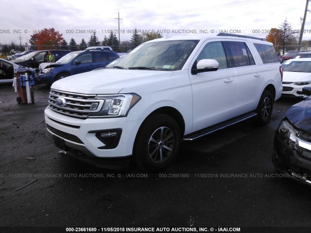 1FMJK1JTXJEA45735 - 2018 FORD EXPEDITION MAX XLT WHITE photo 2