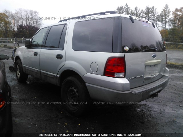 1FMPU14535LA15981 - 2005 FORD EXPEDITION XLS SILVER photo 3