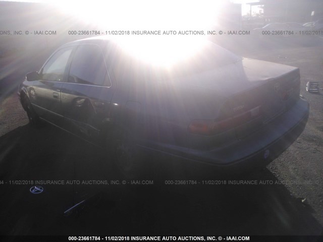JT2BG22K9V0075293 - 1997 TOYOTA CAMRY LE/XLE Yaşıl foto 3