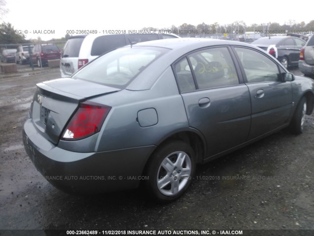 1G8AJ55F17Z196218 - 2007 SATURN ION LEVEL 2 GRAY photo 4