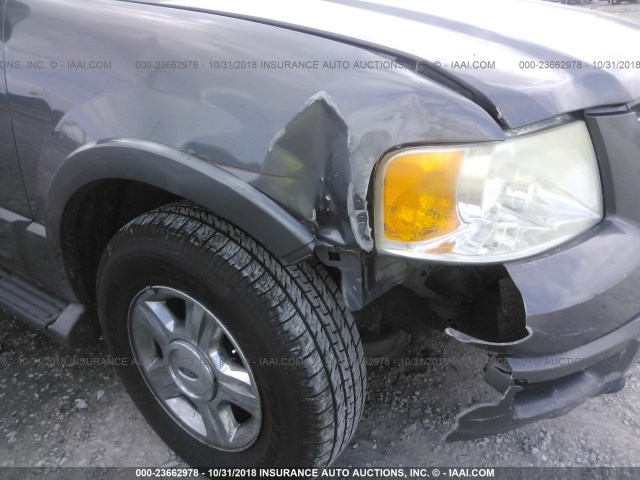 1FMFU20545LA49466 - 2005 FORD EXPEDITION LIMITED GRAY photo 6