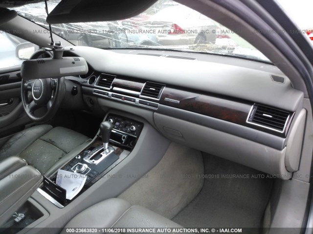 WAUML44EX4N014533 - 2004 AUDI A8 L QUATTRO GRAY photo 5