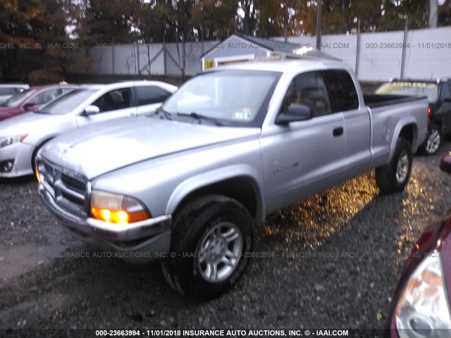 1B7GG22X91S216015 - 2001 DODGE DAKOTA SILVER photo 2