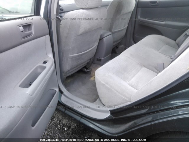 JTDBE32K620078800 - 2002 TOYOTA CAMRY LE/XLE/SE GREEN photo 8