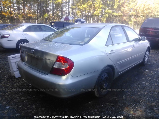 4T1BE32K22U560118 - 2002 TOYOTA CAMRY LE/XLE/SE SILVER photo 4