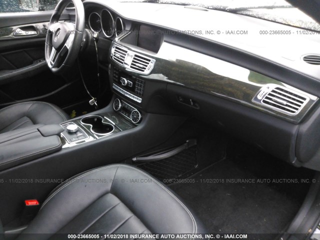 WDDLJ9BBXDA076912 - 2013 MERCEDES-BENZ CLS 550 4MATIC BLACK photo 5