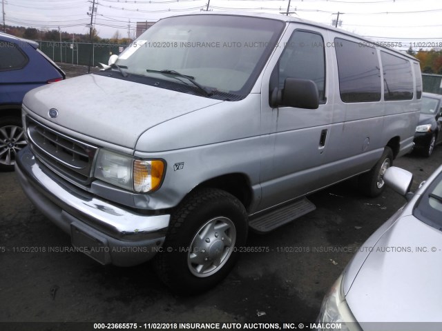 1FBSS31L41HB39262 - 2001 FORD ECONOLINE E350 SUPER DUTY WAGON SILVER photo 2