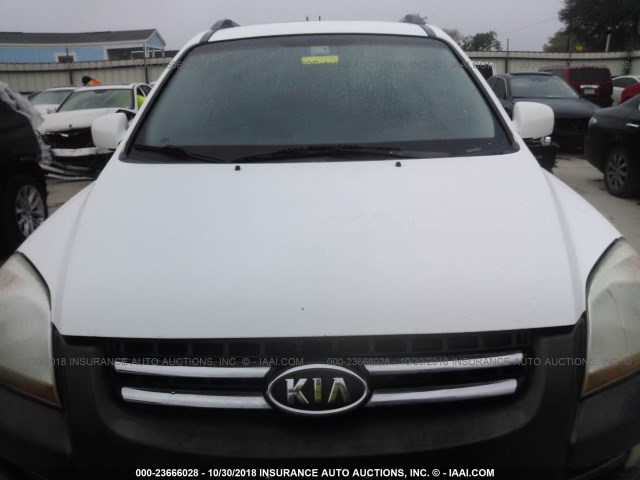 KNDJF723457090819 - 2005 KIA NEW SPORTAGE  WHITE photo 6