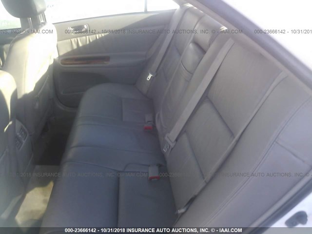 4T1BE30K64U343144 - 2004 TOYOTA CAMRY LE/XLE/SE WHITE photo 8
