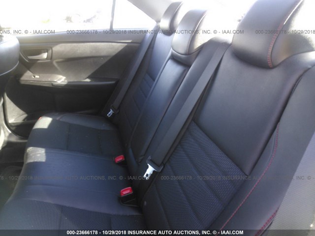 4T1BF1FKXGU243657 - 2016 TOYOTA CAMRY LE/XLE/SE/XSE 金色 照片 8