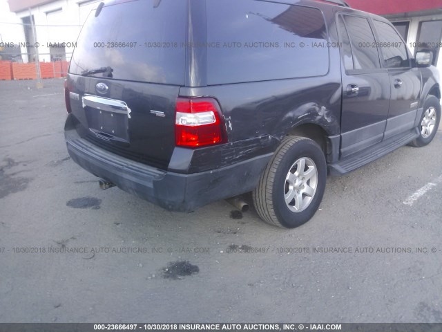 1FMFK15597LA69823 - 2007 FORD EXPEDITION EL XLT GRAY photo 6