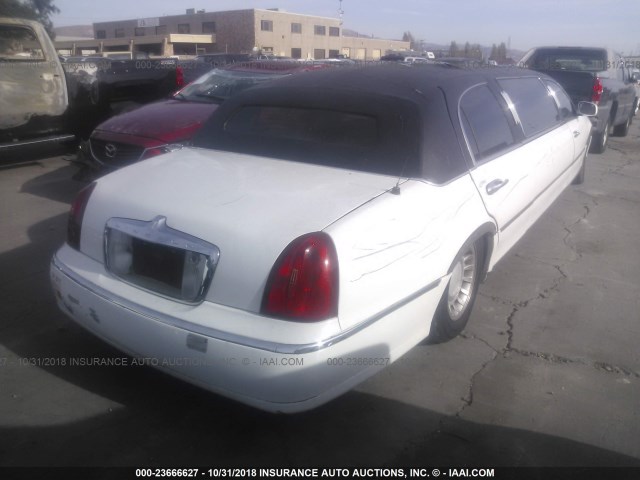1L1FM81W1YY793772 - 2000 LINCOLN TOWN CAR EXECUTIVE WHITE photo 4