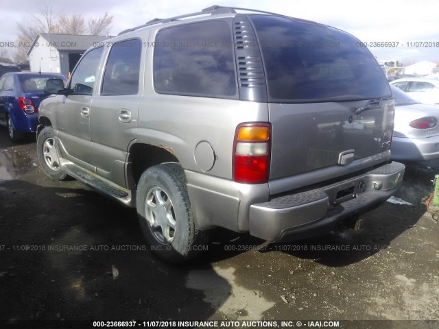 1GKEK63U33J302953 - 2003 GMC YUKON DENALI GOLD photo 3