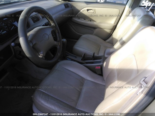 JT2BF28K7X0234941 - 1999 TOYOTA CAMRY LE/XLE 金色 照片 5