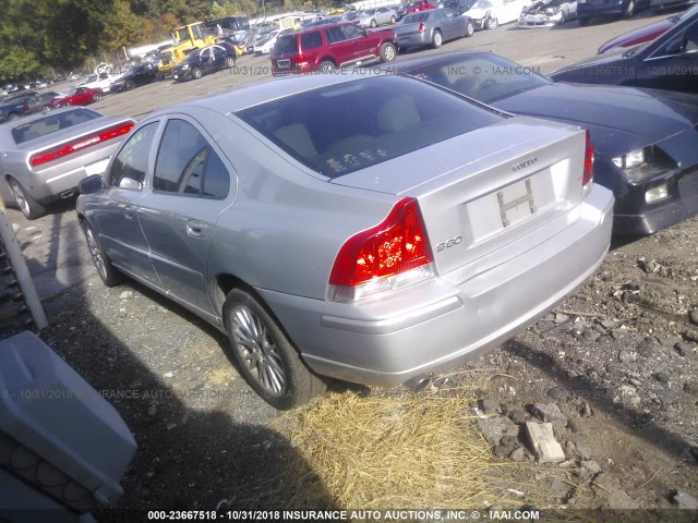 YV1RS547662550378 - 2006 VOLVO S60 T5 SILVER photo 3