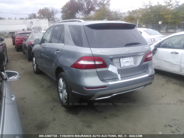 4JGDA5HB0DA255583 - 2013 MERCEDES-BENZ ML 350 4MATIC GRAY photo 3