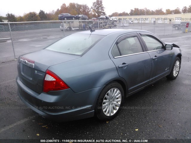 3FADP0L30CR267913 - 2012 FORD FUSION HYBRID BLUE photo 4