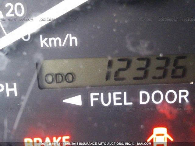 4T1BF28K1YU113271 - 2000 TOYOTA CAMRY LE/XLE 银色 照片 7