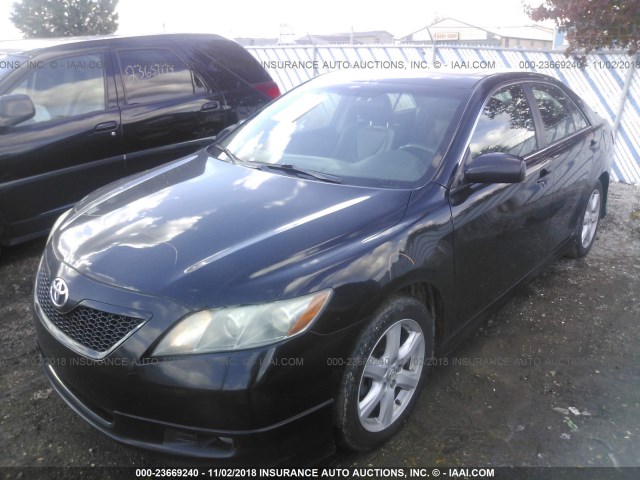 4T1BK46K97U515595 - 2007 TOYOTA CAMRY NEW GENERAT LE/XLE/SE BLACK photo 2