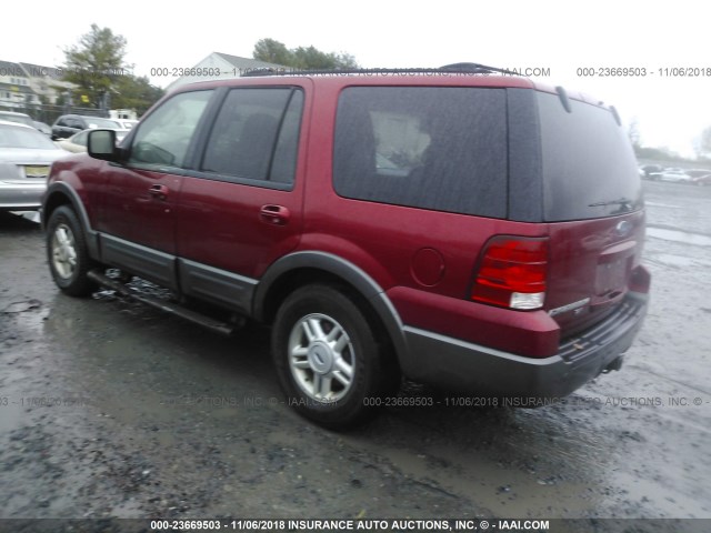 1FMFU16LX4LA49244 - 2004 FORD EXPEDITION XLT RED photo 3