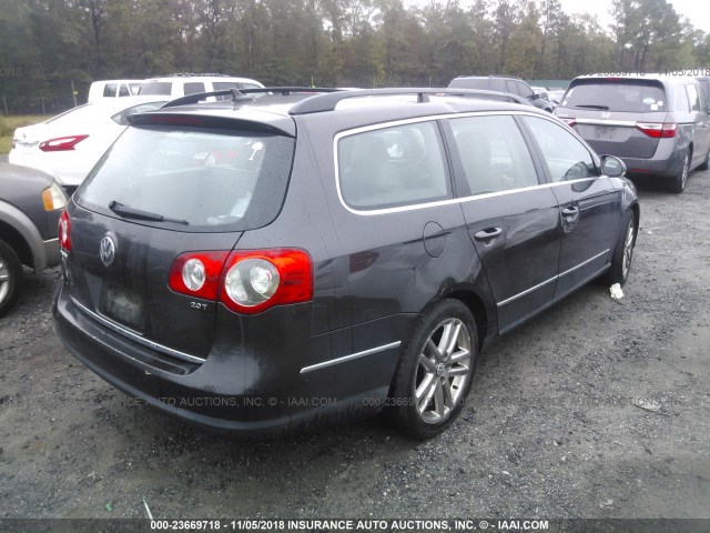 WVWTK73C18E076699 - 2008 VOLKSWAGEN PASSAT WAGON LUX GRAY photo 4