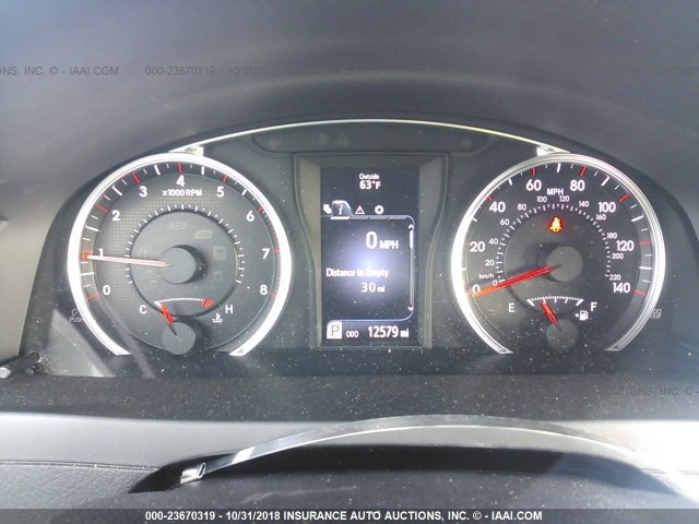 4T1BF1FK0HU382701 - 2017 TOYOTA CAMRY LE/XLE/SE/XSE GRAY photo 7