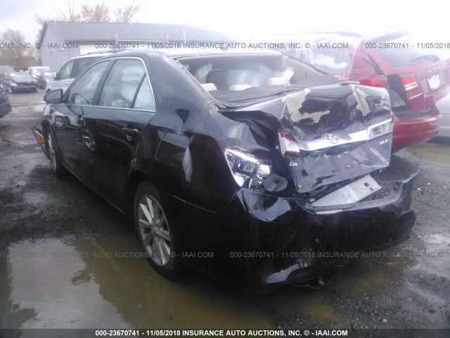 4T4BF1FK9CR213727 - 2012 TOYOTA CAMRY SE/LE/XLE BLACK photo 3