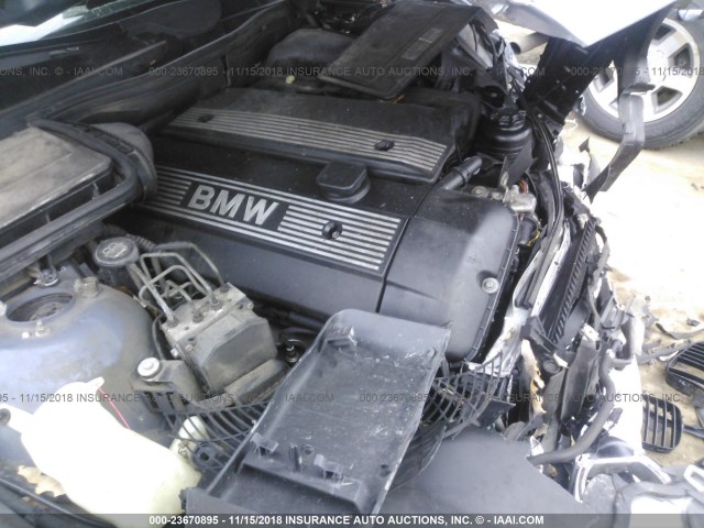 WBADT63441CF11012 - 2001 BMW 530 I AUTOMATIC BLUE photo 10