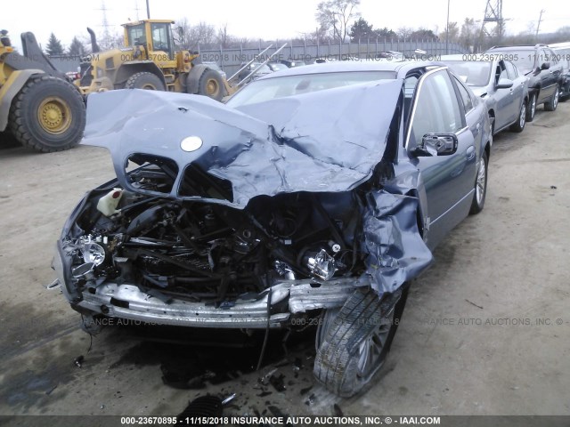 WBADT63441CF11012 - 2001 BMW 530 I AUTOMATIC BLUE photo 2