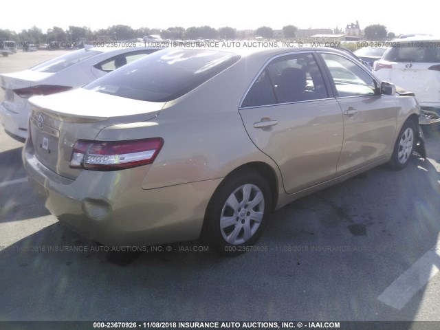 4T1BF3EK8AU071827 - 2010 TOYOTA CAMRY SE/LE/XLE GOLD photo 4