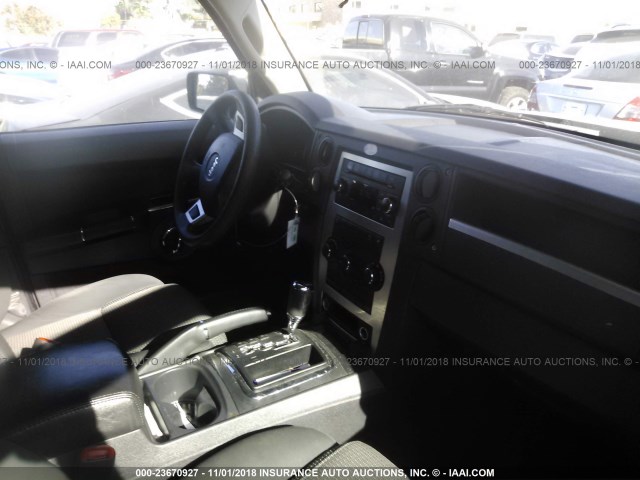 1J4RH4GK9AC157678 - 2010 JEEP COMMANDER SPORT შავი ფოტო 5
