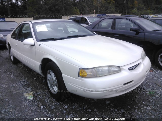 1FALP6243TH186155 - 1996 FORD THUNDERBIRD LX WHITE photo 1