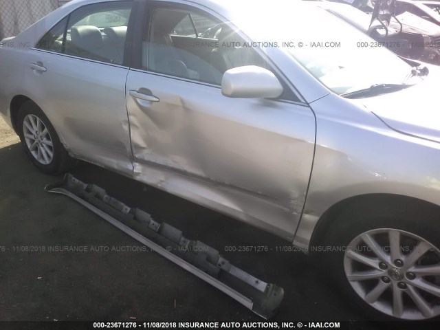 4T4BF3EKXAR026152 - 2010 TOYOTA CAMRY SE/LE/XLE SILVER photo 6