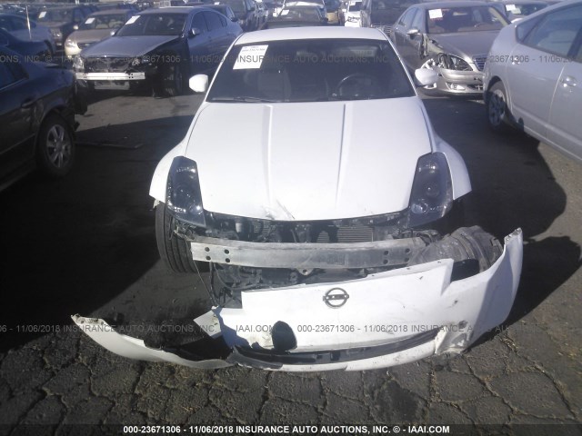 JN1AZ34D65M610058 - 2005 NISSAN 350Z COUPE WHITE photo 6