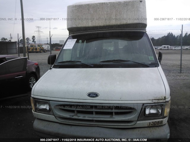 1FBSS31S6WHB39391 - 1998 FORD ECONOLINE E350 SUPER DUTY WHITE photo 6