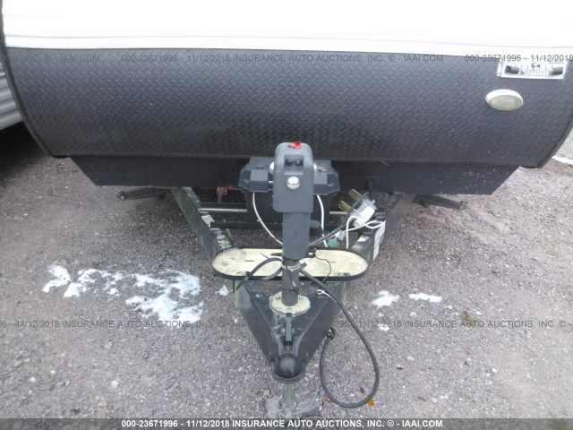 5SFPB2621EE279415 - 2014 HEARTLAND PROWLER  WHITE photo 10