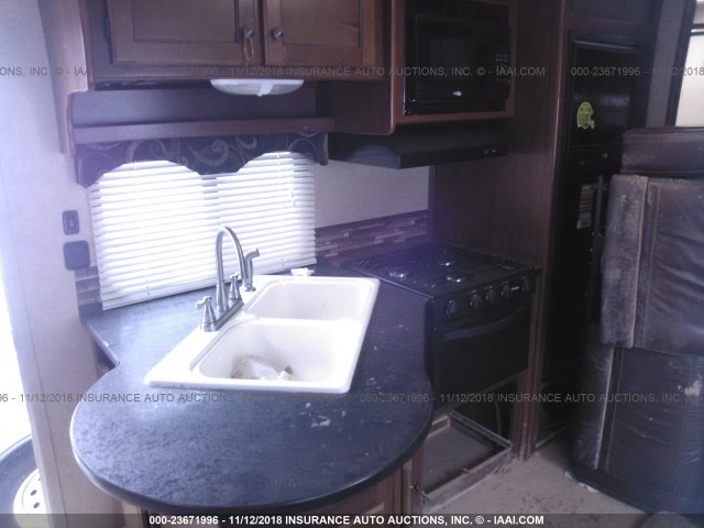 5SFPB2621EE279415 - 2014 HEARTLAND PROWLER  WHITE photo 8