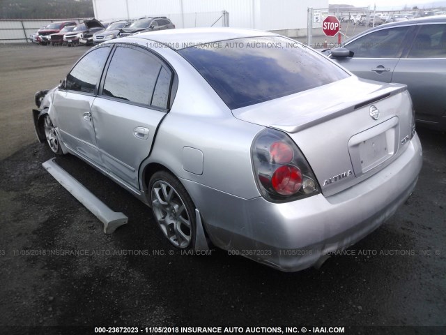 1N4BL11E05C264038 - 2005 NISSAN ALTIMA SE/SL/SE-R SILVER photo 3