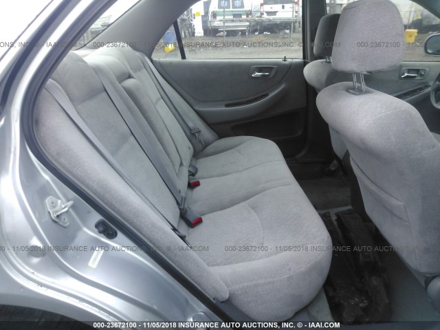 JHMCG66862C023033 - 2002 HONDA ACCORD EX/SE SILVER photo 8